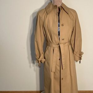 Womens S London Fog full length trench coat. Worn just a few times.